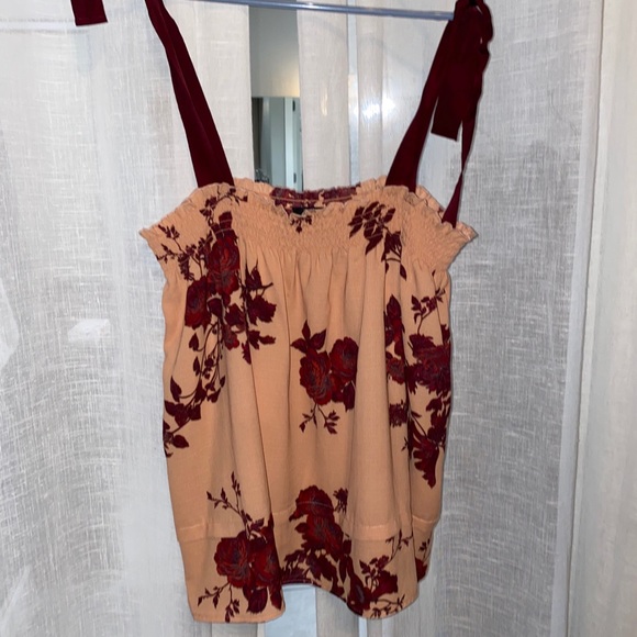 Tank - Picture 1 of 2